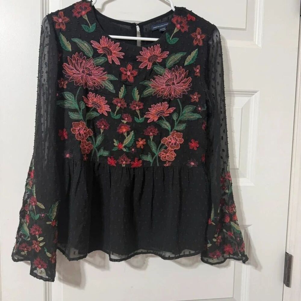 American Eagle Blouse Womens XS Black Floral Embroidered Clip Dot Boho Peasant